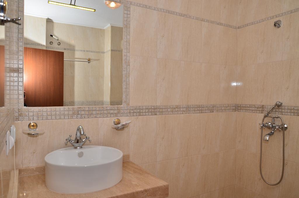 La Piazza Primorsko Rooms & Apartments Δωμάτιο φωτογραφία