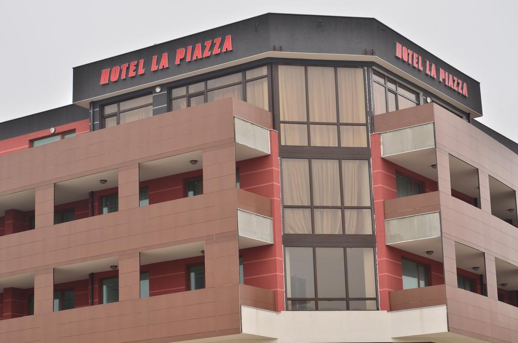 La Piazza Primorsko Rooms & Apartments Εξωτερικό φωτογραφία